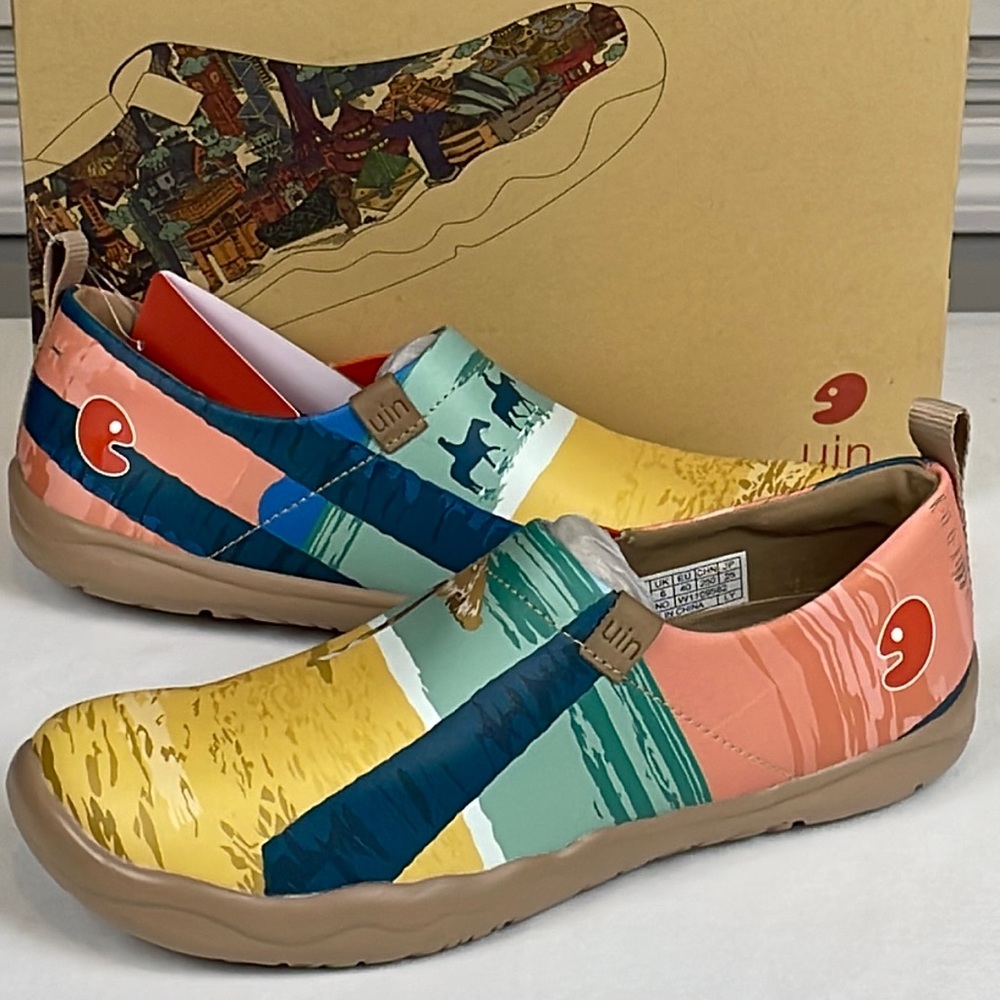 New UIN (Dream Beach) Toledo Ultra Light-Weight  Flats Women’s Size 8.5
